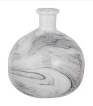 Load image into Gallery viewer, Swirl Vase