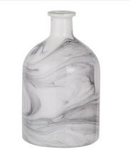 Load image into Gallery viewer, Swirl Vase