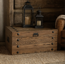 Load image into Gallery viewer, Old Elm Trunk