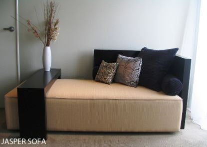 Jasper Chaise